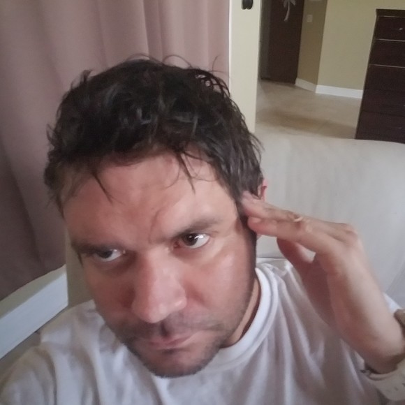 Meet your Posher, Richard - Picture 1 of 1